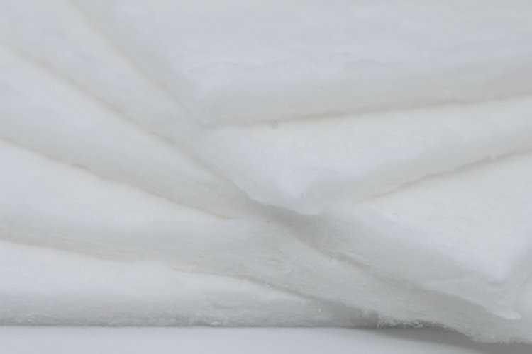 临沂硅酸铝陶瓷纤维毯